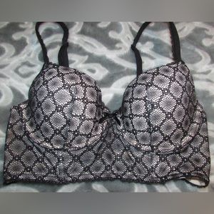 Victoria’s Secret, 32C, black lace bra. Lined Demi.